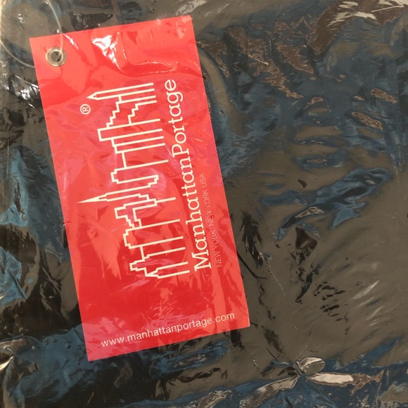 Manhattan Portage Black Drawstring Bag - Picture 7 of 7